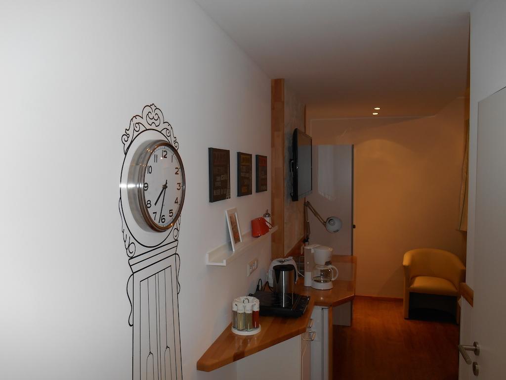 Warum ins Hotel Neckarsulm Exterior foto